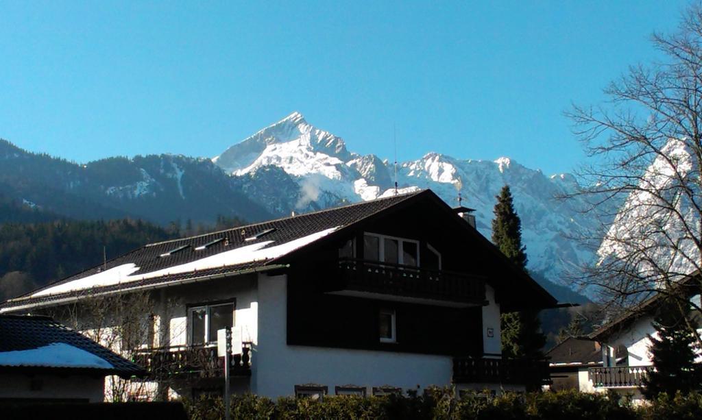 Appartement Maisonette Dhh Zugspitzblick Mit Eigenem Garten Garmisch-Partenkirchen